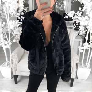 REPOSH - Bear Black Jacket